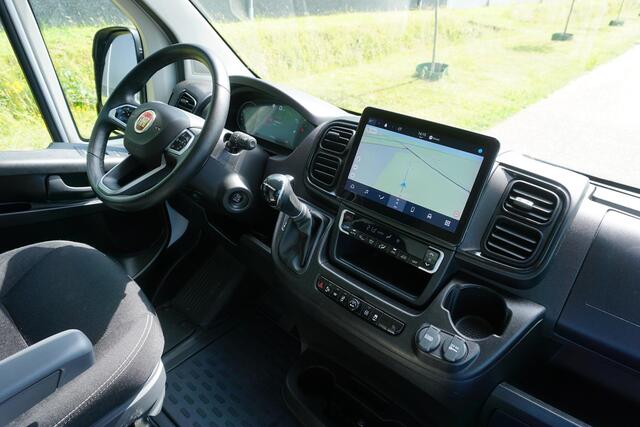 Fiat DUCATO 2.2 MultiJet 180 L2H2 3.5t Automaat |Adaptive Cruise |Camera en digitale binnenspiegel |Standkachel |2 stoelen |2 airbags |Trekhaak |Stoelverwarming |Parkeersensoren voor en achter