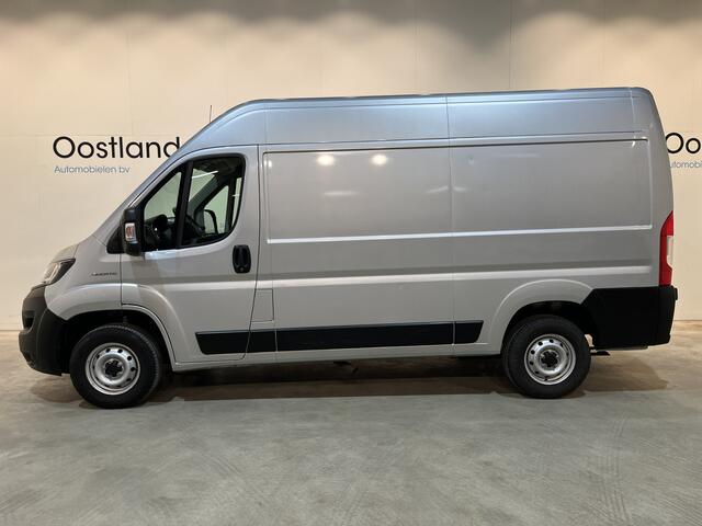 Fiat DUCATO 30 2.3 MultiJet L2H2 120 PK / Euro 6 / Airco / Cruise Control / Trekhaak / Navigatie / 3-Zits /