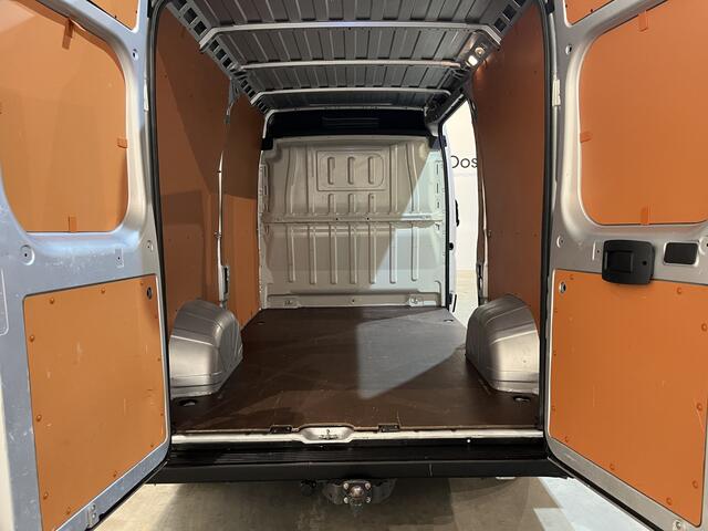 Fiat DUCATO 30 2.3 MultiJet L2H2 120 PK / Euro 6 / Airco / Cruise Control / Trekhaak / Navigatie / 3-Zits /