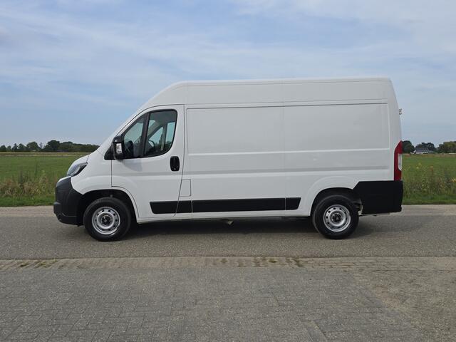 Fiat DUCATO 2.2 MultiJet L2H2 3.5T - 140 Pk - Euro 6 - Groot Scherm - Navi - ParkeerCamera