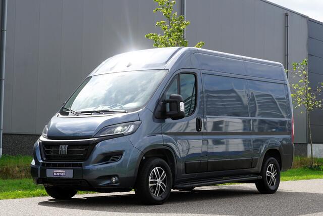 Fiat DUCATO 35 2.2 MultiJet L2H2 in Nieuwstaat |Trekhaak |Camera |Dode-hoek sensoren |Cruise |Carplay |Android auto |3500 KG |1e eigenaar |Climate control |EURO6 |140 pk |Mooie camperbasis