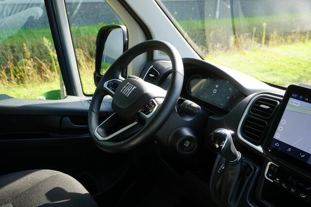 Fiat DUCATO 2.2 MultiJet 180 L3H2 3.5t in Topstaat |2 stoelen |Adaptive Cruise |Automaat |BPM Voordeel |Camperabasis |Full-LED |Rondom parkeersensoren |Achteruitrijcamera |Digitale binnenspiegel |Betimmering