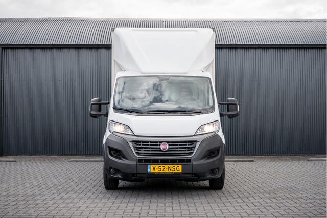 Fiat DUCATO 2,3 140PK | Bakwagen met laadklep | 3-Zits | LED | Cruise | Airco