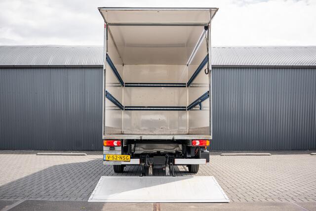 Fiat DUCATO 2,3 140PK | Bakwagen met laadklep | 3-Zits | LED | Cruise | Airco