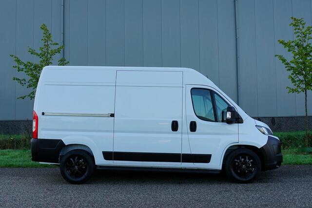 Fiat DUCATO 2.2 MultiJet 140 S&S L2H2 3.5t in Nieuwstaat |Mooie camperbasis met veel BPM voordeel |Automaat |Camera |Cruise |Navi |2e airbag |Carplay |Android auto |EURO6D |3500 KG