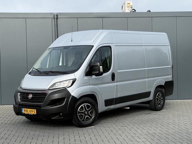 Fiat DUCATO 2.3 MultiJet 161 PK AUTOMAAT / L2H2 / DHOLLANDIA LAADKLEP / AFNEEMBARE 3 TONS TREKHAAK / CAMERA / CRUISE / ECC