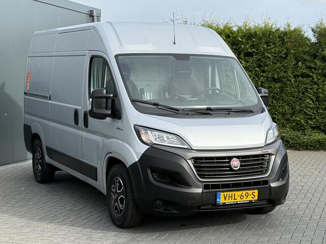 Fiat DUCATO 2.3 MultiJet 161 PK AUTOMAAT / L2H2 / DHOLLANDIA LAADKLEP / AFNEEMBARE 3 TONS TREKHAAK / CAMERA / CRUISE / ECC