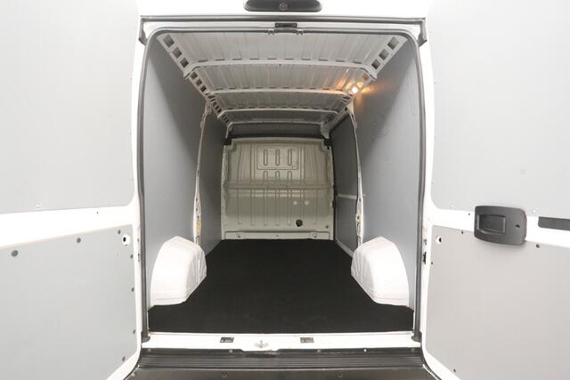 Fiat DUCATO 2.3 MultiJet 140PK L2H2 | Automaat | Airco | Camera | 3 Zits | Cruise | Trekhaak | Parkeersens.