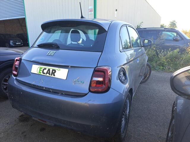 Fiat E-500 Icon 3+1 42 kWh | Navigatie | LM Velgen |