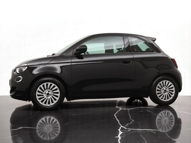 Fiat E-500 Electric 42kWh 119PK - Navigatie via Apple Carplay/Android Auto - Climate control - Cruise control - 12 maanden garantie - WLTP actieradius 314 km.