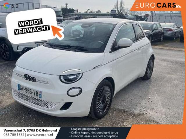 Fiat E-500 Comfort Style 3+1 42 kWh 244km actieradius Navigatie Apple Carplay/Android Auto Camera Parkeersensoren Blind Spot Assist Stoelverwarming Lichtmetalen velgen Ledverlichting Climate Control