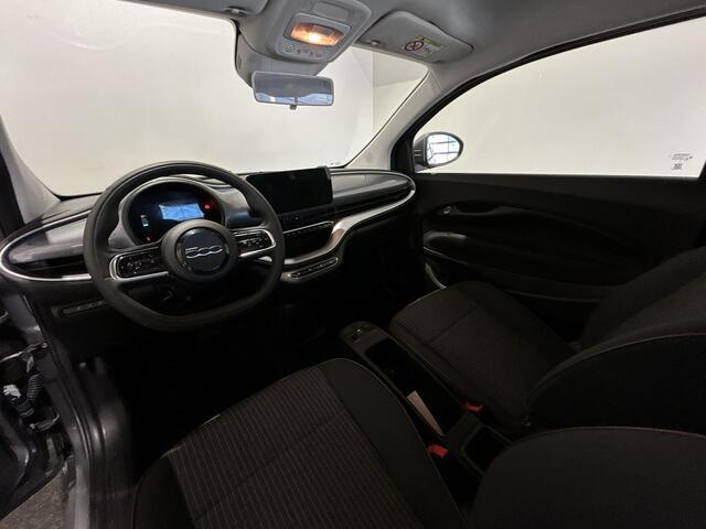 Fiat E-500 3+1 Icon 42 kWh | Rondom gebruikssporen diverse op voorraad Bel voor info! | Soh (batterijcheck) 95,69 %