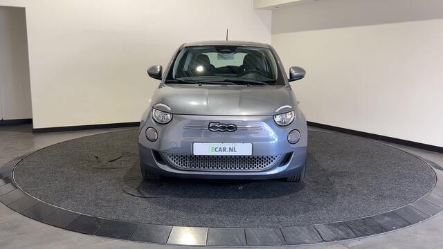 Fiat E-500 3+1 Icon 42 kWh | Rondom gebruikssporen diverse op voorraad Bel voor info! | Soh (batterijcheck) 95,69 %