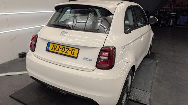 Fiat E-500 Business Launch Edition 42 kWh