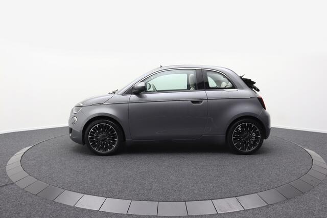 Fiat E-500 Cabrio La Prima | 42kWh | Adaptive cruise | Camera | Stoelverwarming