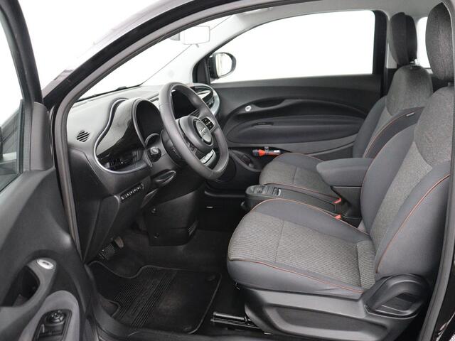 Fiat E-500 Icon 42 kWh | 3 Fase | Stoelverwarming | Camera | Carplay | Navigatie | Full LED | Climate control | Cruise control | Bluetooth