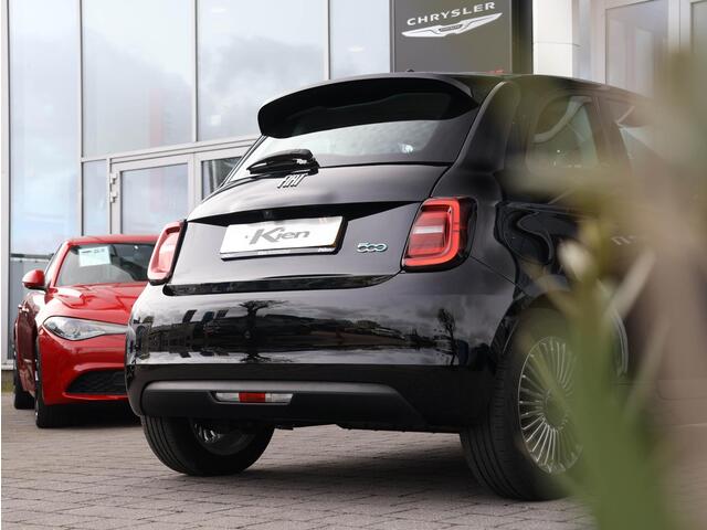 Fiat E-500 Business Launch Edition 42 kWh | Full LED | Navi |