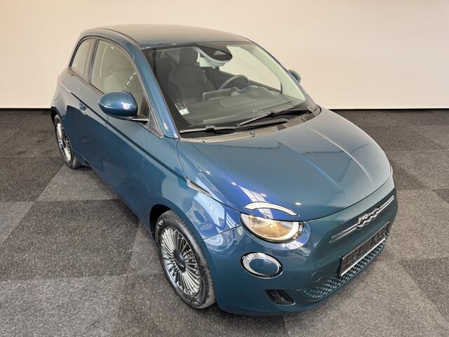 Fiat E-500 Berlina 42KWH airco navigatie carplay