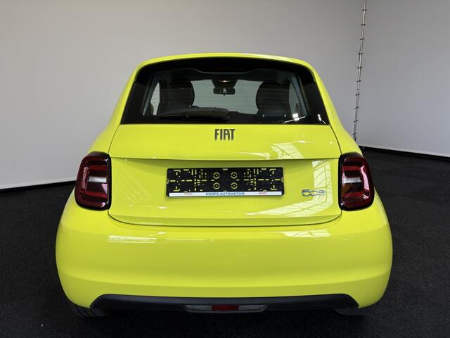 Fiat E-500 24 KW ICON SOH 92% Car play Cruise Control Lane assist