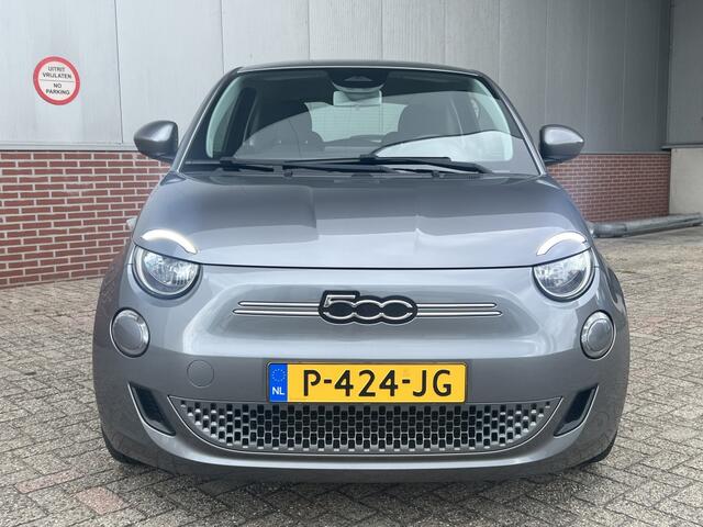 Fiat E-500 Icon 42 kWh | Navi | Carplay | Cruise | PDC | 16"