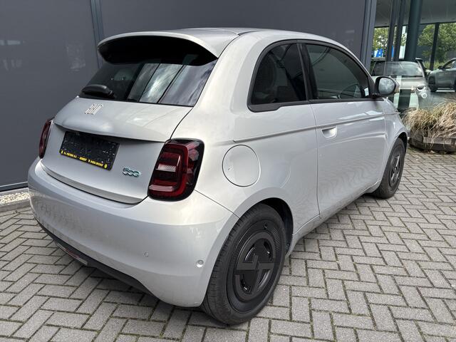 Fiat E-500 Giorgio Armani 42 kwh 118 PK