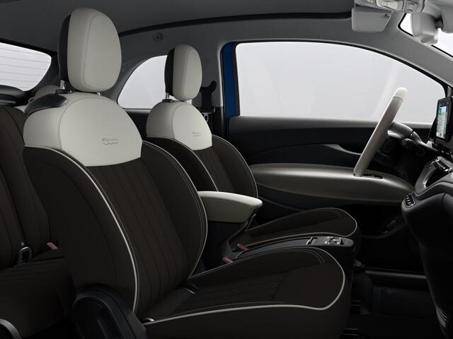 Fiat E-500 Cabrio La Prima 42 kWh | Clima | LED | PDC | JBL Premium Audio | 17" | Camera | BSM | Canneloni Ivory/Piombo interieur