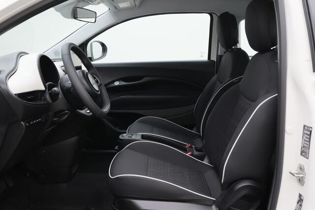 Fiat E-500 Icon 42 kWh Virtual Cockpit, Cruise, Apple Carplay, Lane Assist, Climate, DAB, LED, 16''