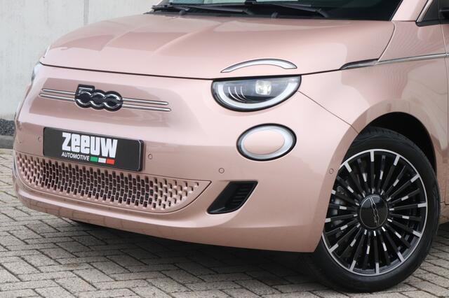Fiat E-500 La Prima by Bocelli 42 kWh | Pano | JBL | Winter | Camera | 17"