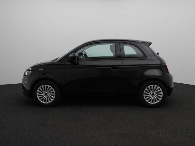 Fiat E-500 42 kWh | Apple CarPlay & Android Auto | Cruise Control | Climate Control | Keyless | LED | Lane Assist | DAB