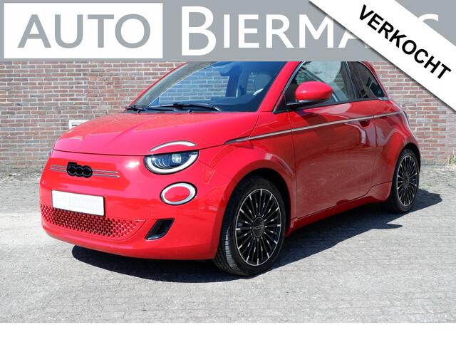 Fiat E-500 La Prima 42 kWh / INCL. 12 mnd BOVAG / JBL-Speakers / Camera