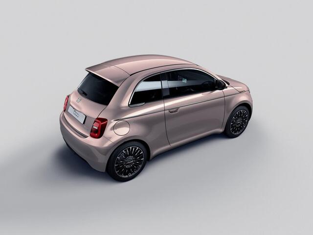 Fiat E-500 La Prima 42 kWh | Uit voorraad leverbaar | Panoramadak | Adapt. Cruise | Pack Top Plus | Camera | Leder | Apple Carplay