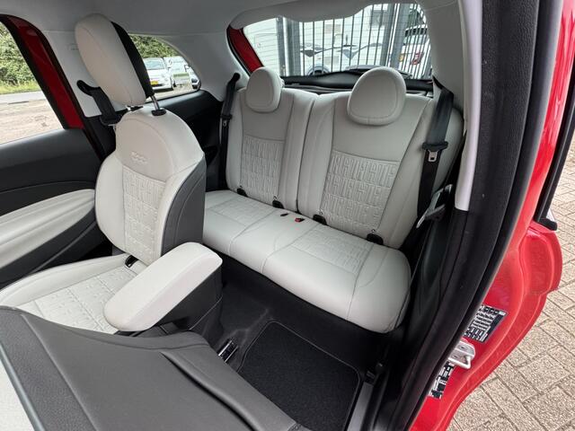 Fiat E-500 La Prima 42 kWh JBLPANO ADAPT-CRUISE STOELVW CARPLAY LED NAV