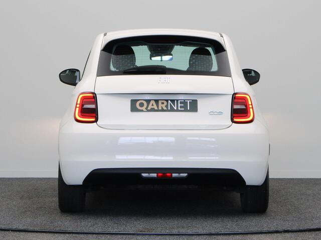 Fiat E-500 Icon 42 kWh | Apple Carplay & Android Auto | 320km WLTP | 11kw Lader |