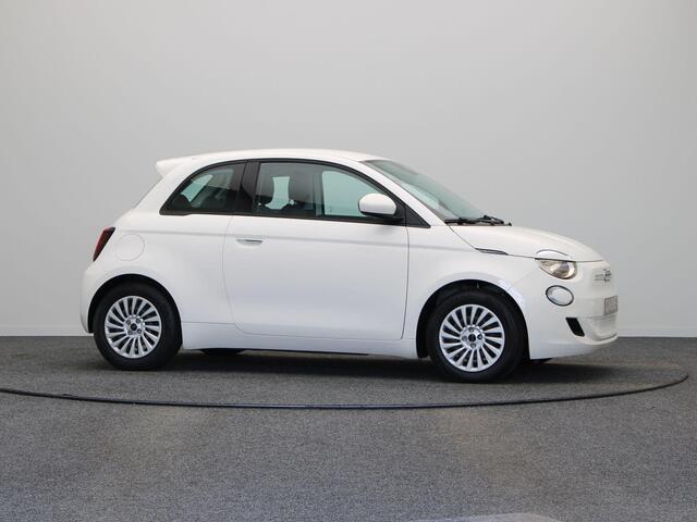 Fiat E-500 Icon 42 kWh | Apple Carplay & Android Auto | 320km WLTP | 11kw Lader |