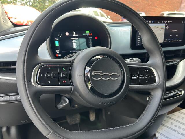 Fiat E-500 3+1 Icon 42 kWh // LED // NAVI + CARPLAY // PDC // CRUISE // CLIMA