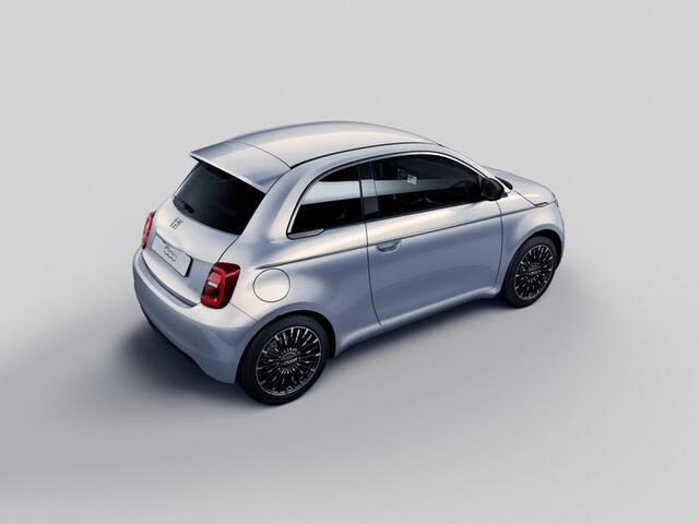 Fiat E-500 La Prima 42 kWh | Clima | LED | PDC | JBL Premium Audio | 17" | Camera | BSM | Canneloni Ivory/Piombo interieur