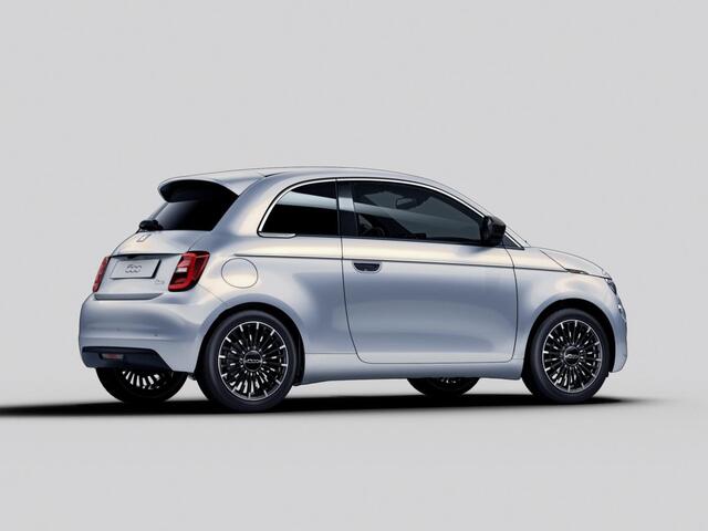 Fiat E-500 La Prima 42 kWh | Clima | LED | PDC | JBL Premium Audio | 17" | Camera | BSM | Canneloni Ivory/Piombo interieur