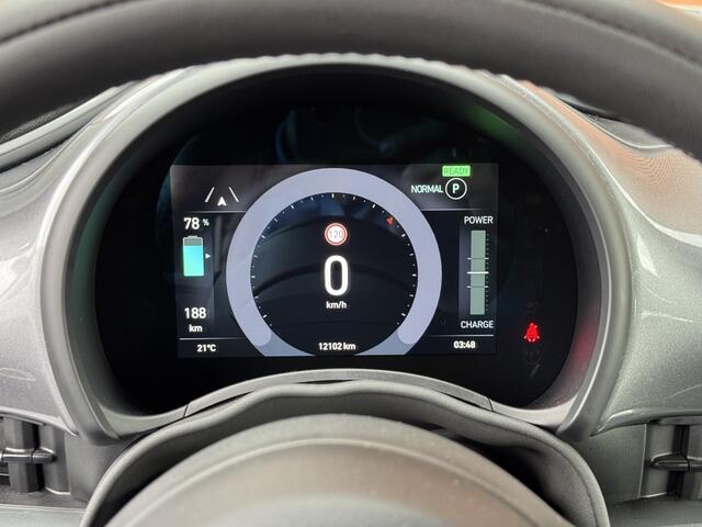 Fiat E-500 42 kWh CARPLAY SOH 98% PDC CAMERA STOELVW LED DAB CLIMA LMV CRUISE
