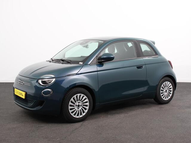 Fiat E-500 Berline 42 kWh Automaat Climate control Cruise control Achteruitrijcamera Led Navigatie Apple Carplay/ Android Auto Lichtmetalen velgen Stoelverwarming