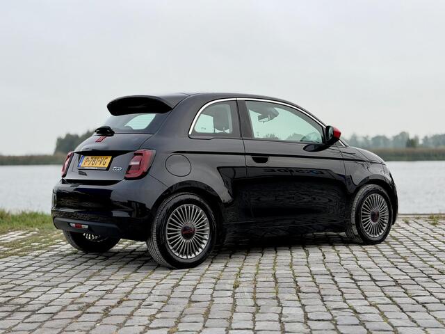 Fiat E-500 RED 42 kWh *SOH 92%* Carplay|Digital Dash|LM 16"