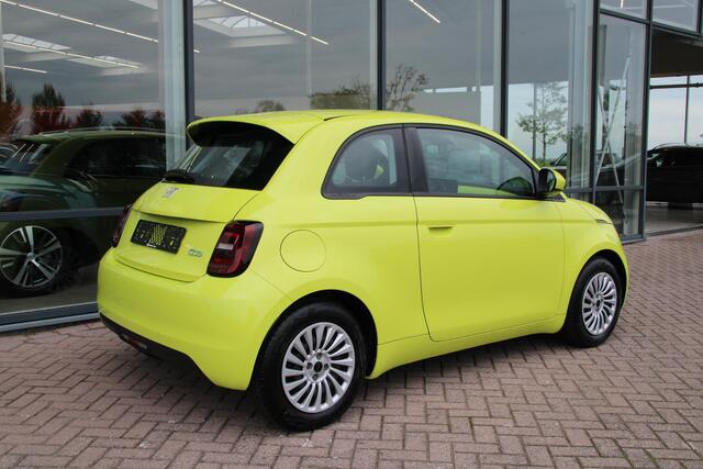 Fiat E-500 Icon 24 kWh Automaat Airco Carplay 10dkm Nieuwstaat