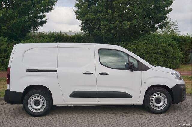 Fiat E-Doblo L2 50 kWh Plus BPM VRIJ Climate, Navi, Camera, Betimmering, 2x Schuifdeur!! NR. J141*