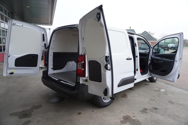 Fiat E-Doblo 136 L2 50 kWh Schuifdeur links en rechts Automaat nr.V901 | Climate | Navi | Camera | Cruise