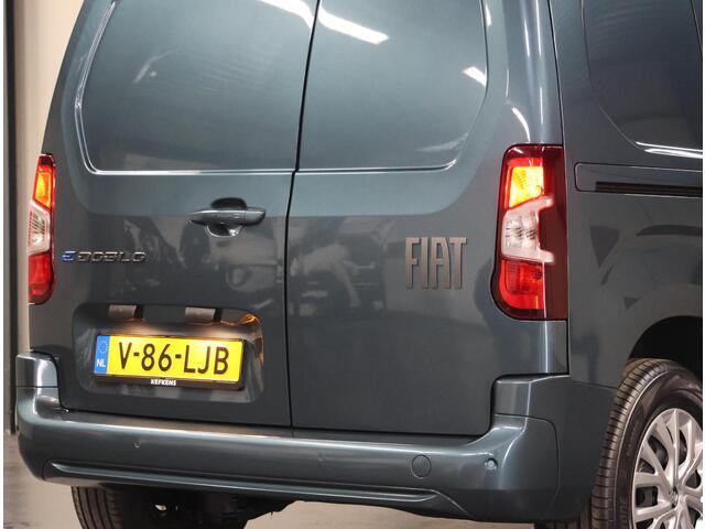 Fiat E-Doblo 136PK L1 50 kWh | NIEUW! | Navigatie | AppleCarPlay/AndroidAuto | Houtenlaadvloer | Cruise Control | Climate Control | Navigatie | Parkeersensoren | DAB Radio | Armsteun | Parkeersensoren |