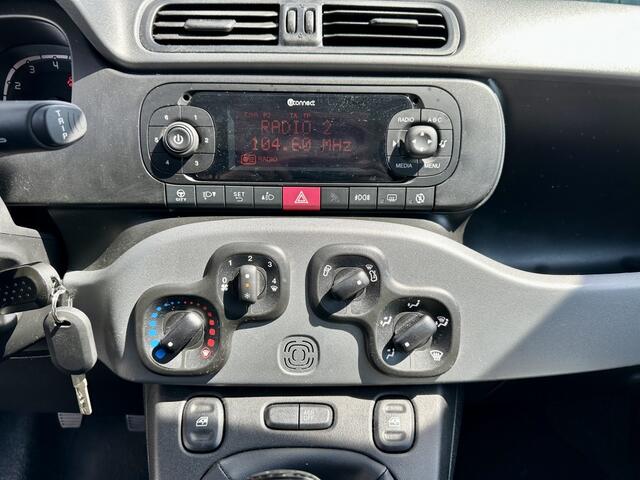 Fiat PANDA 1.2 Lounge | All seasons | Parkeersensoren