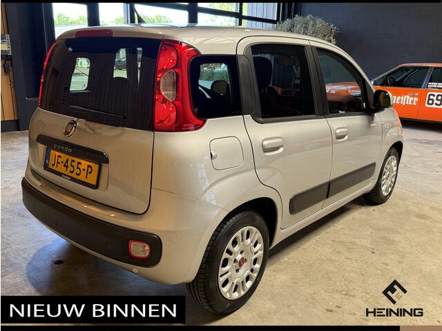 Fiat PANDA 0.9 TwinAir Lounge. Clima. PDC. Navigatie. 65000 km met NAP