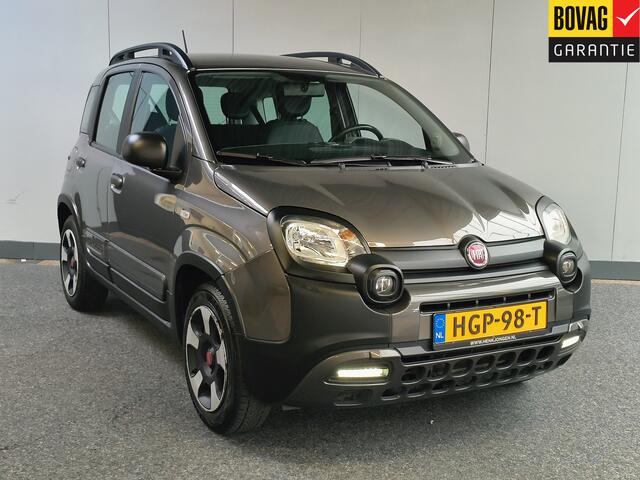 Fiat PANDA 1.0 Hybrid City Cross Rijklaar + 12 maanden Bovag-garantie Henk Jongen Auto's in Helmond, al 50 jaar service zoals 't hoort!