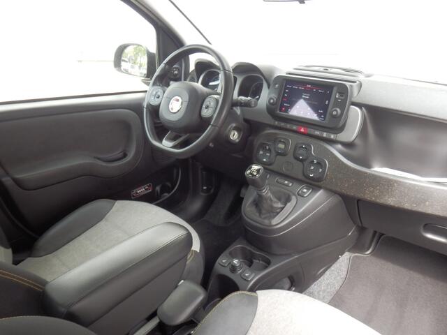 Fiat PANDA Hybrid | Cross | Clima | Voorruit + Stoel verwarming | Pdc |