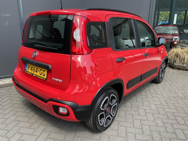 Fiat PANDA 1.0 Hybrid City Life Airco - Dakrails - Multifunctioneel stuurwiel - Bluetooth