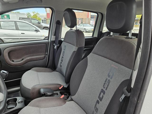 Fiat PANDA 1.2 City Cross | Slechts 17.000 km | Trekhaak |